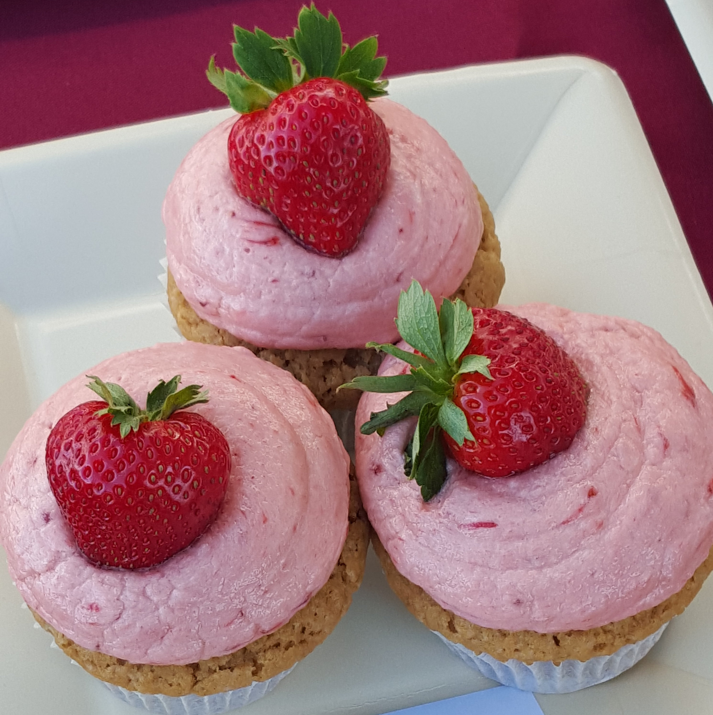 2nd PLACE: KIMBERLY JAMRON COOKIE BUTTER CUPCAKES WITH STRAWBERRY FROSTING
