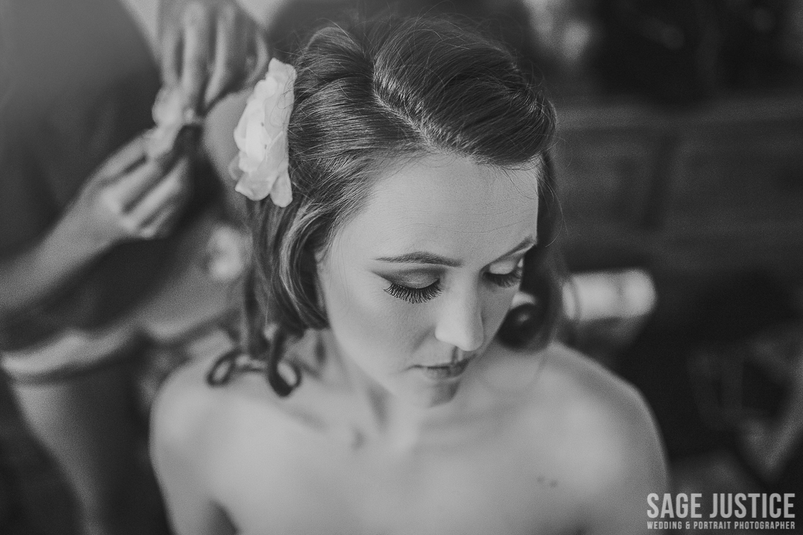 16 Gorgeous Bride Getting Ready black and white.jpg