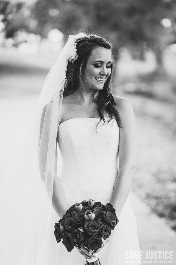 59 Gorgeous bride balboa park black and white.jpg