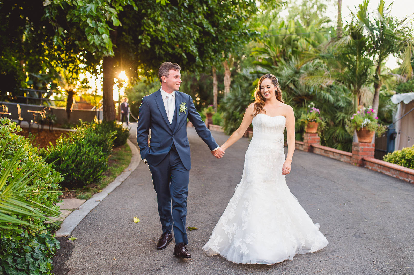 bride-groom-portrait-green-gables