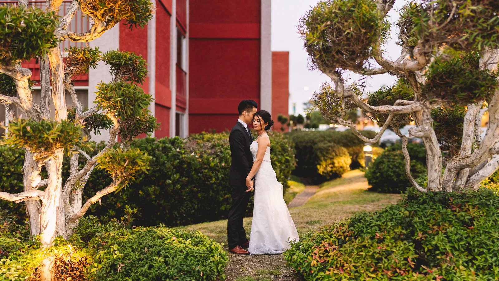 brenizer-method-wedding-portrait