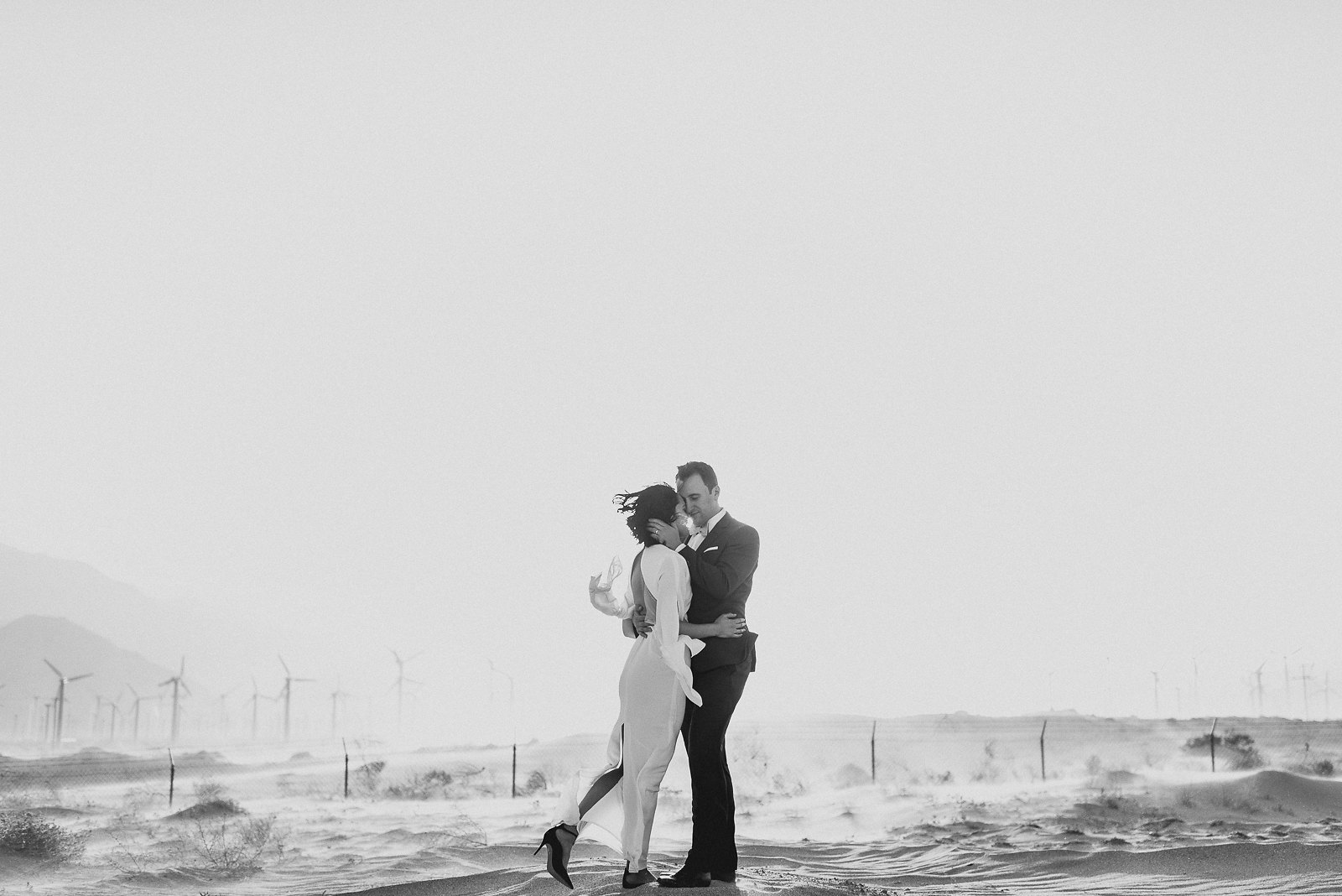 wedding-photos-palm-springs-windmills