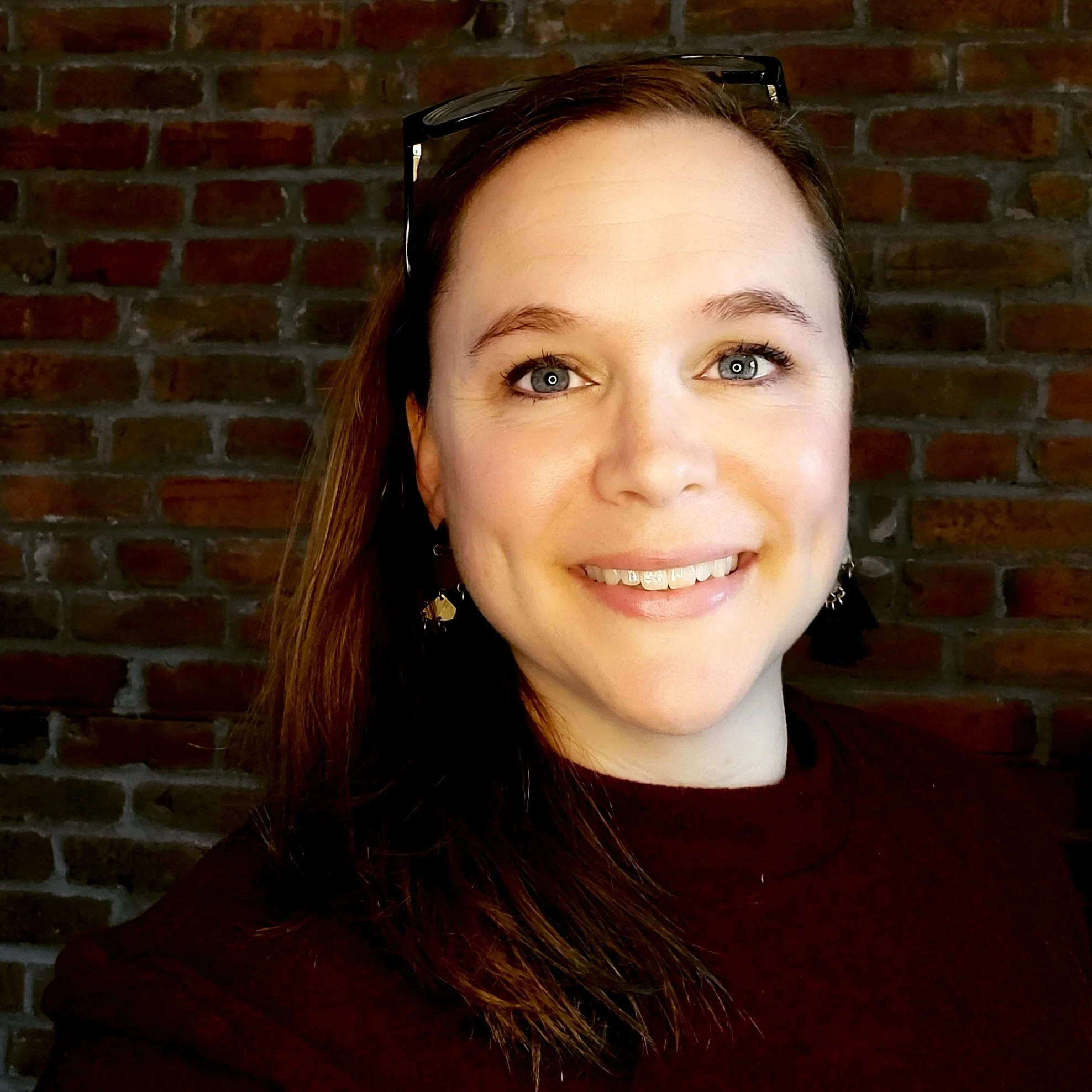 Meet Lisa! Compassionate low-cost counselling ($50-90) for food, health, and body concerns