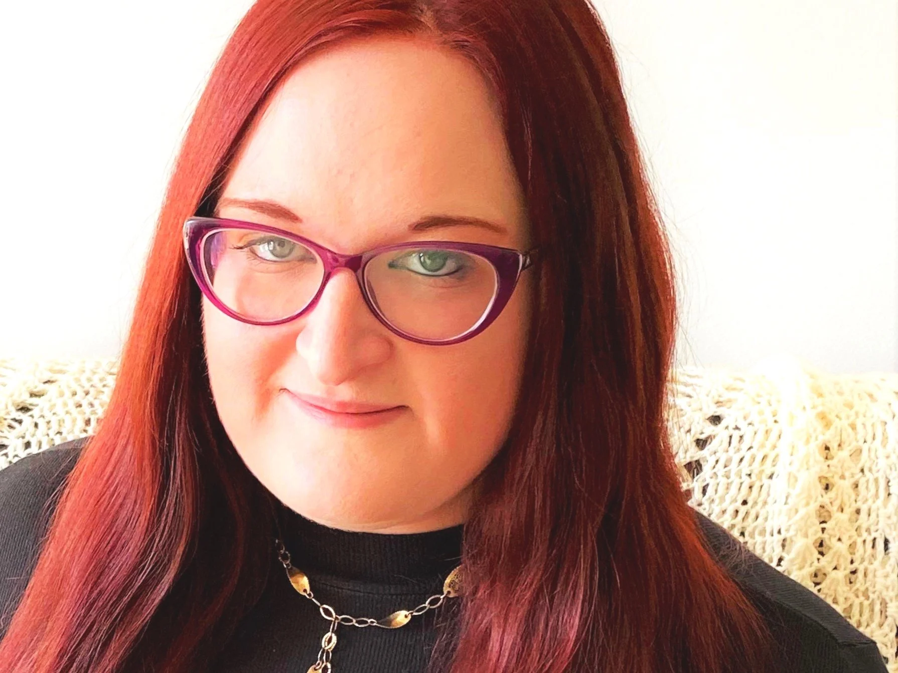 Meet Kelly! Low-cost online counselling ($40-100) for individuals and couples, starting May 2022