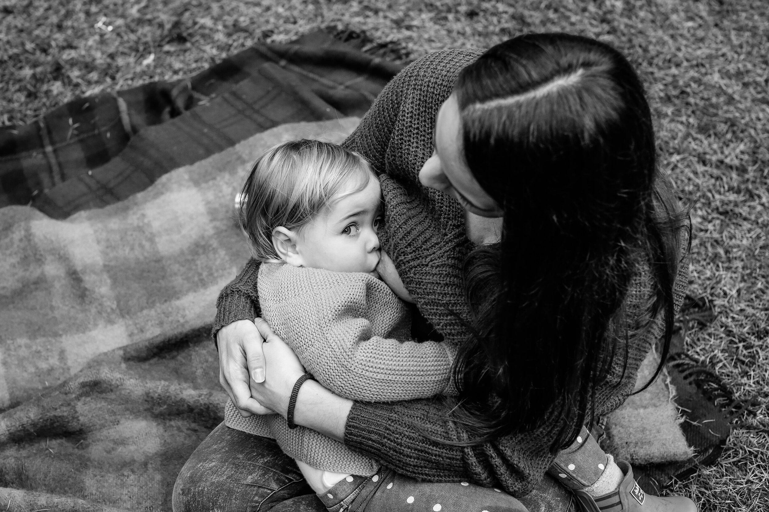 FAMILY PHOTOGRAPHER RUTLAND NORTHAMPTONSHIRE STAMFORD GHOST PHOTO 08.JPG