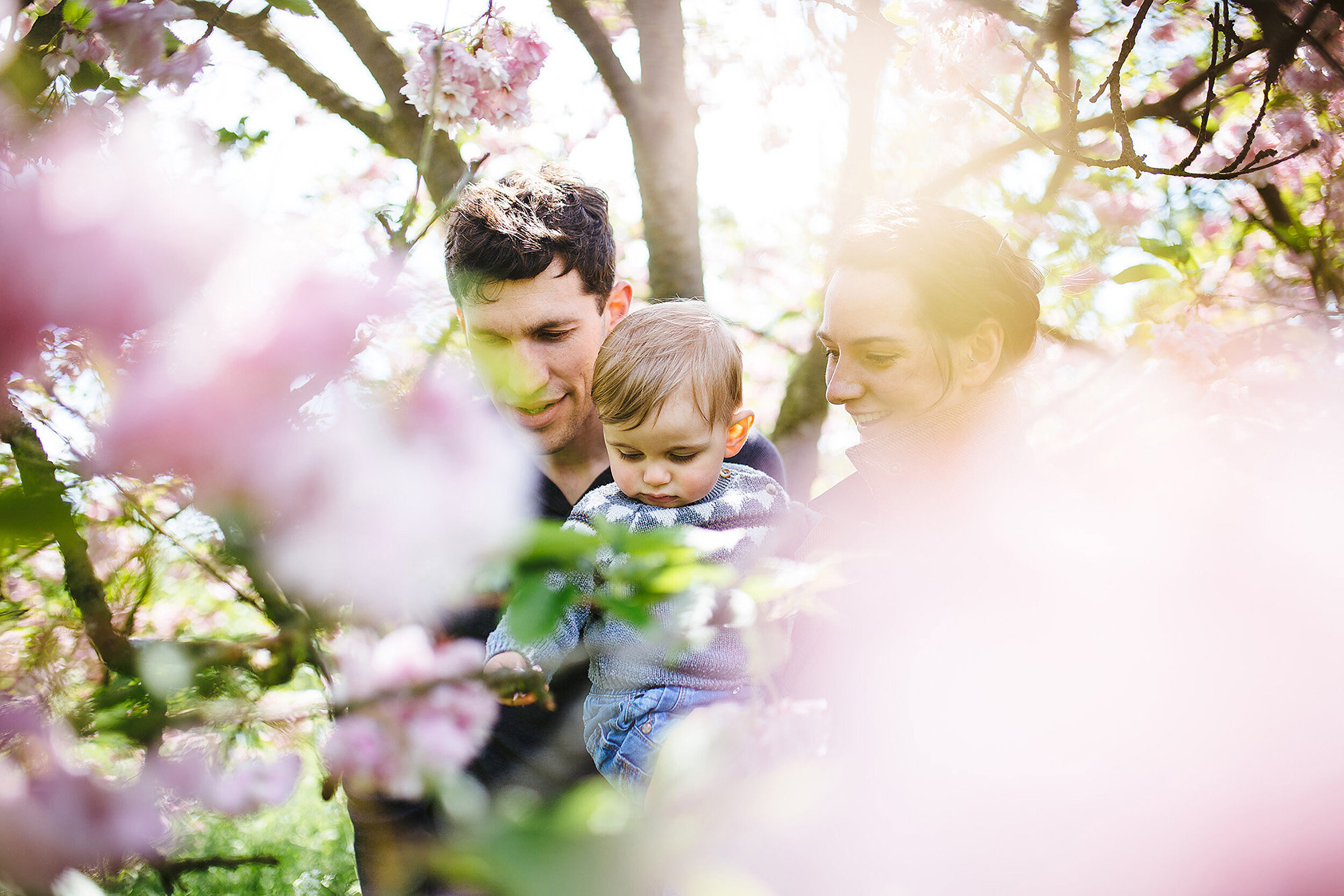 FAMILY PHOTOGRAPHER RUTLAND NORTHAMPTONSHIRE STAMFORD GHOST PHOTO 25.JPG