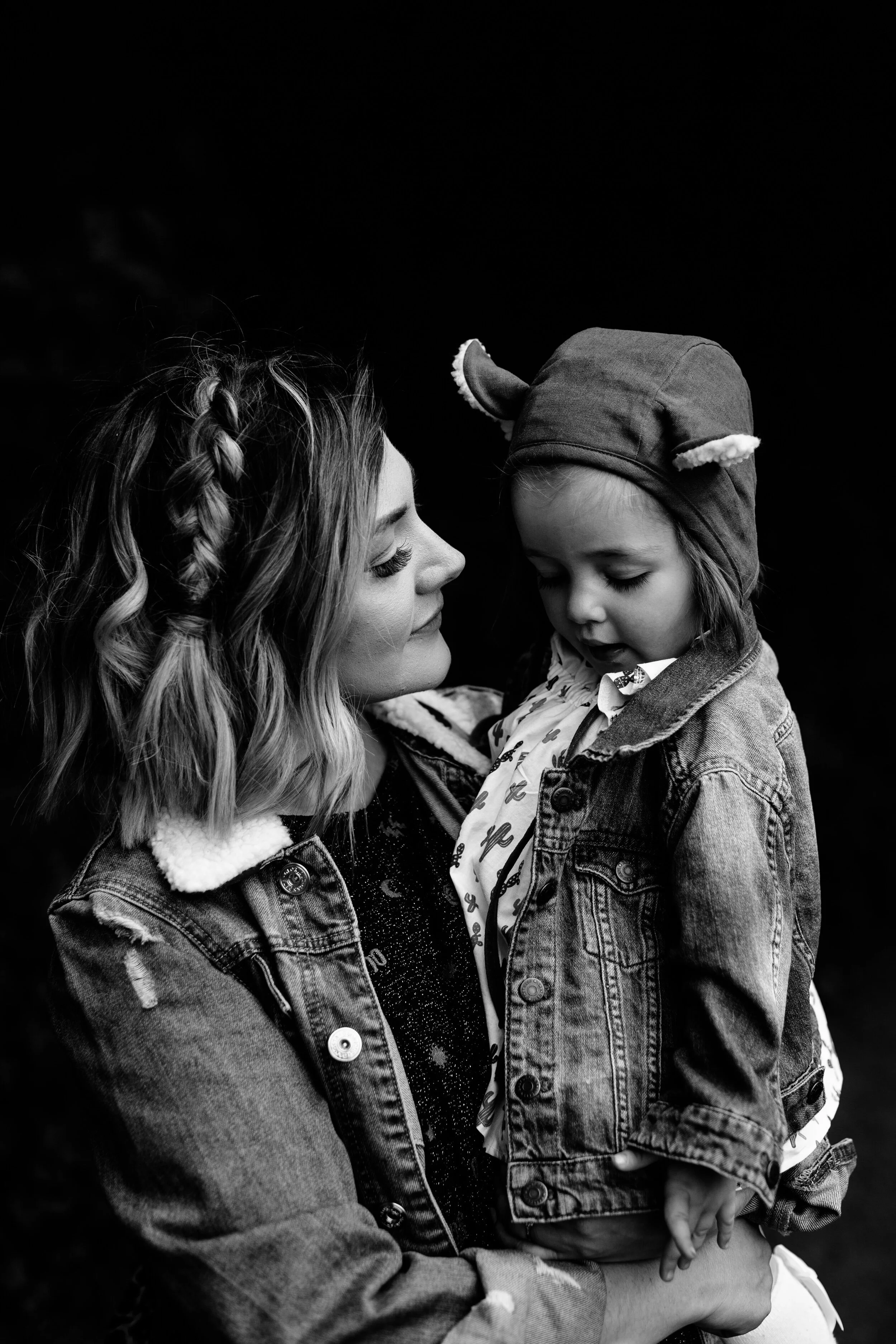 PORTRAIT PHOTOGRAPHER RUTLAND NORTHAMPTONSHIRE STAMFORD GHOST PHOTO 1.JPG