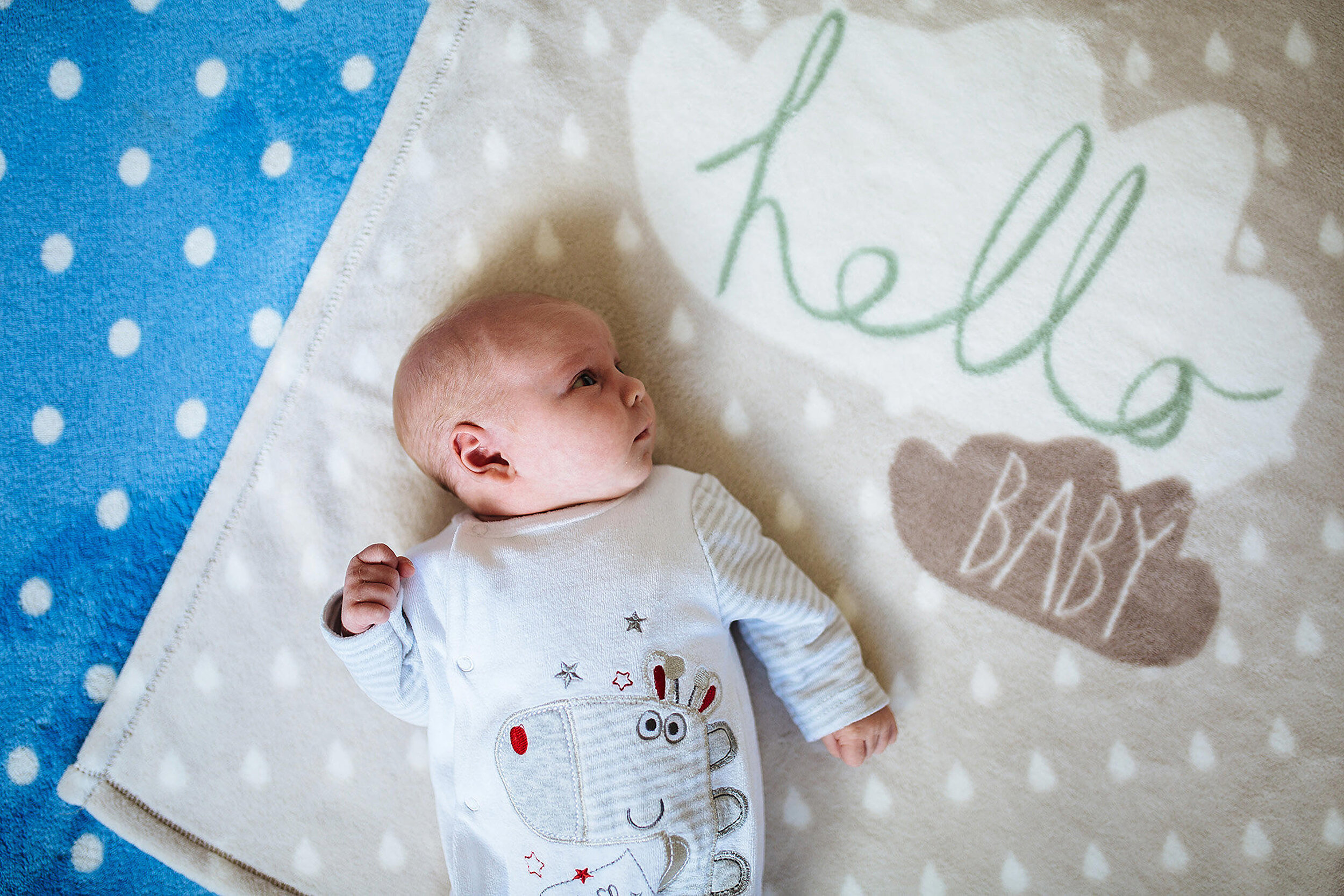 NEWBORN PHOTOGRAPHER RUTLAND NORTHAMPTONSHIRE STAMFORD GHOST PHOTO 48.JPG