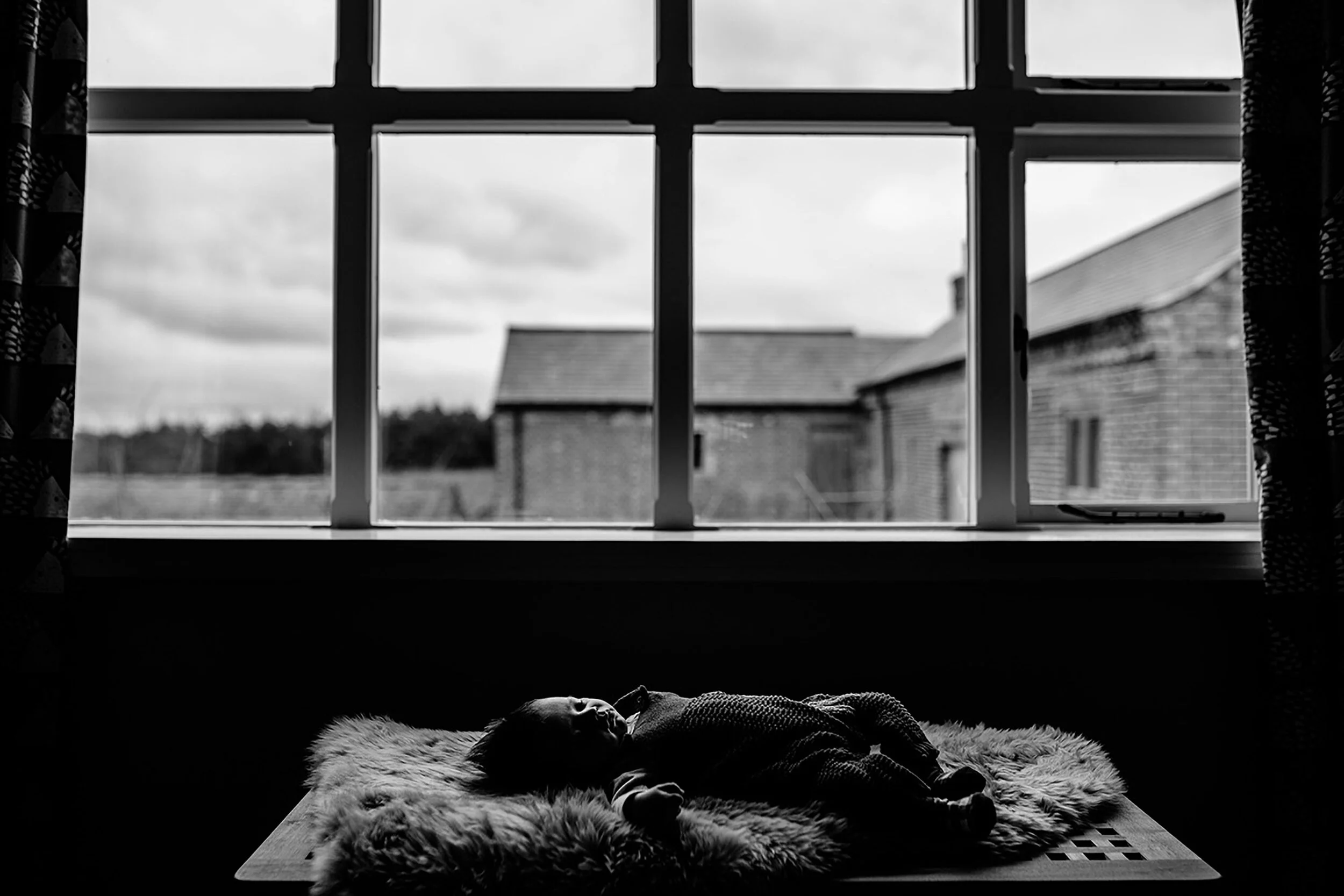 NEWBORN PHOTOGRAPHER RUTLAND NORTHAMPTONSHIRE STAMFORD GHOST PHOTO 75.JPG