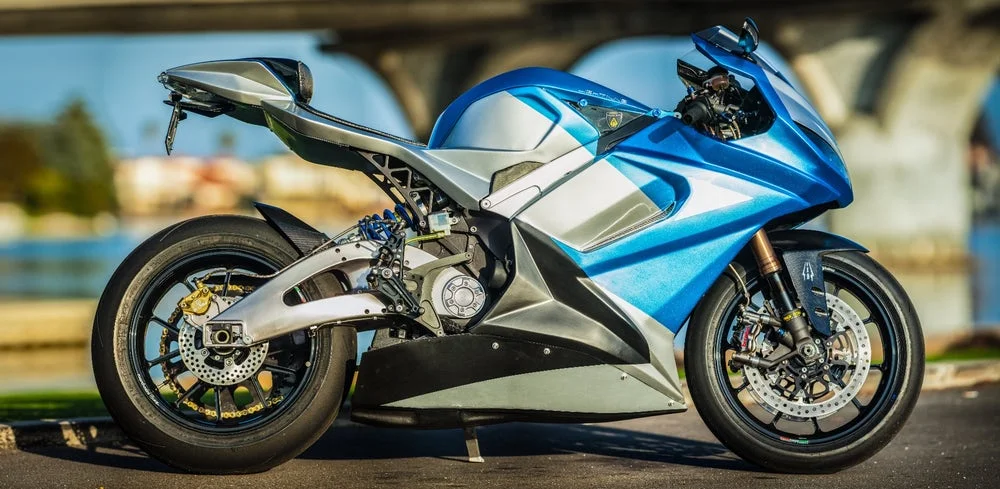 lightning-ls218r-land-speed-8.jpg