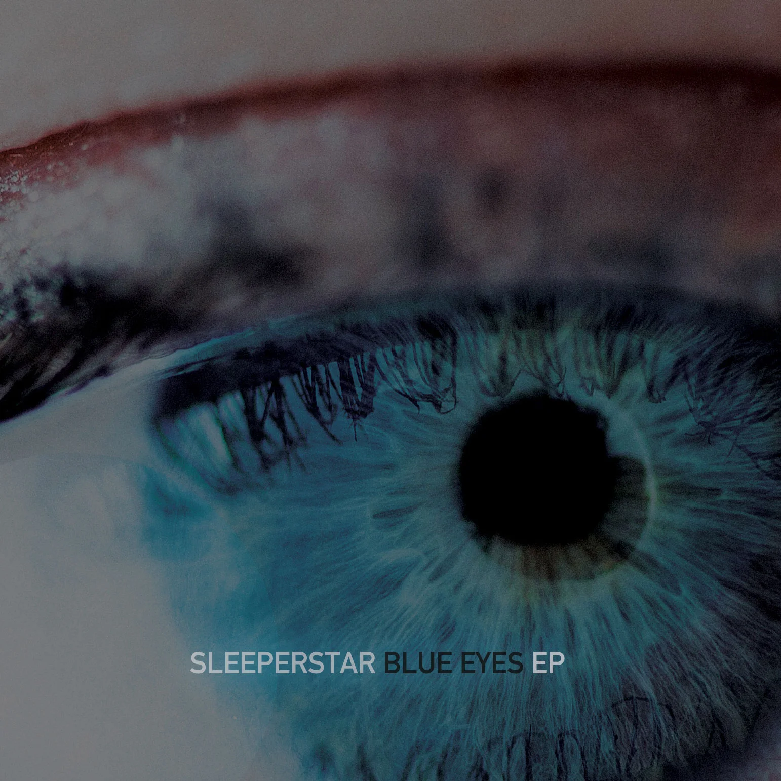 blue_eyes_youtube_web.jpg