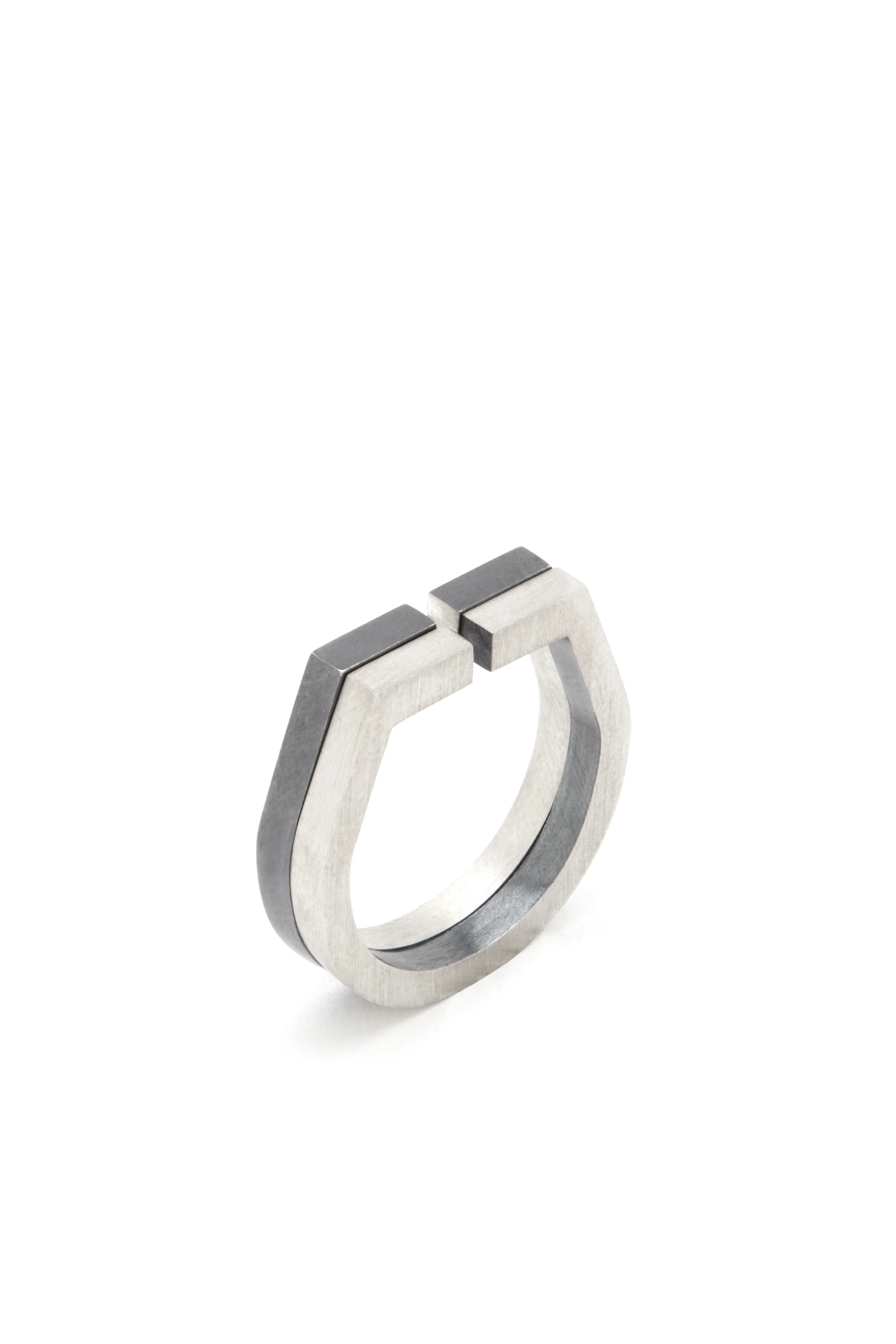 Lapse I minuscle rings.jpg