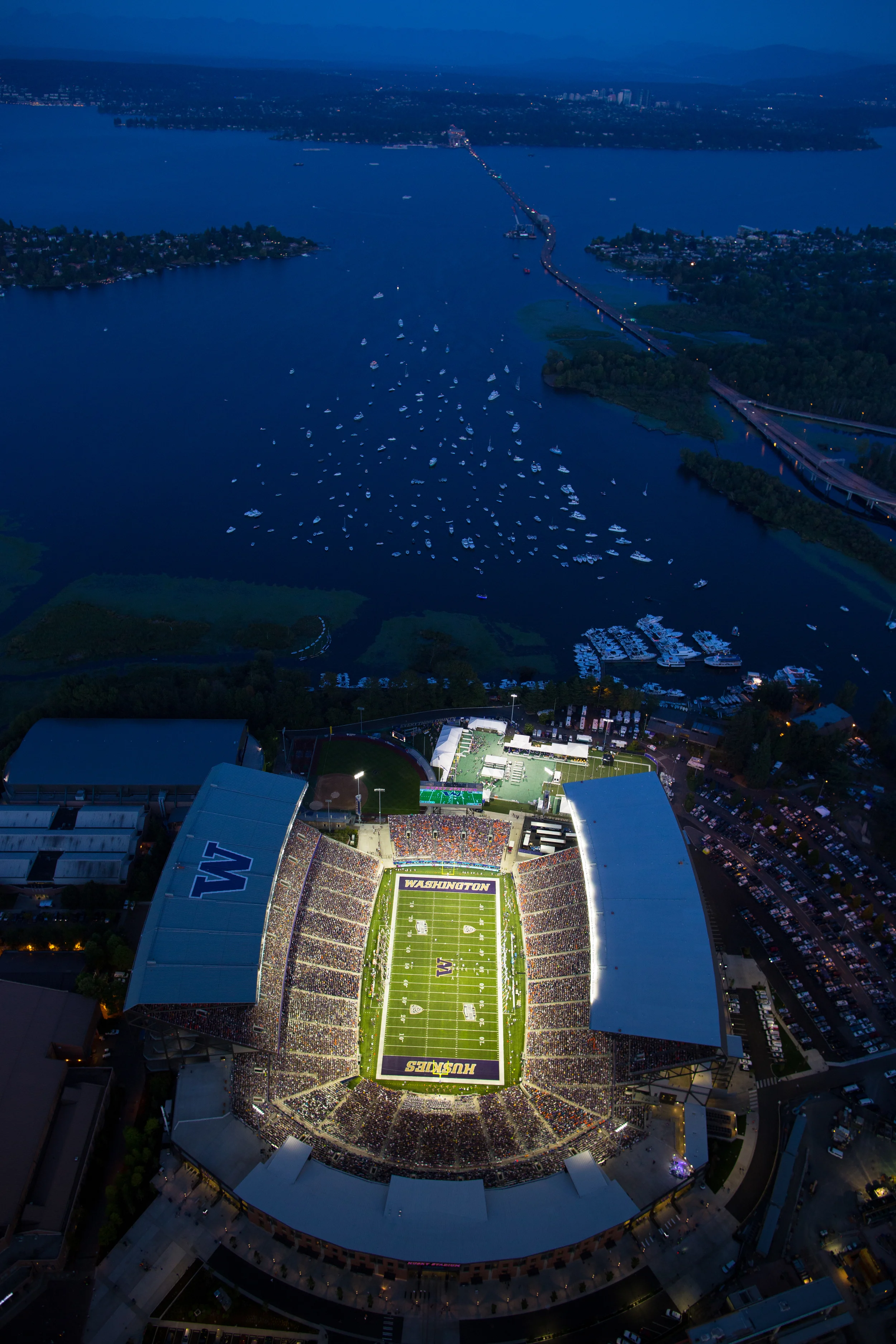 Husky Stadium aerial -boise-state-1se-10.JPG