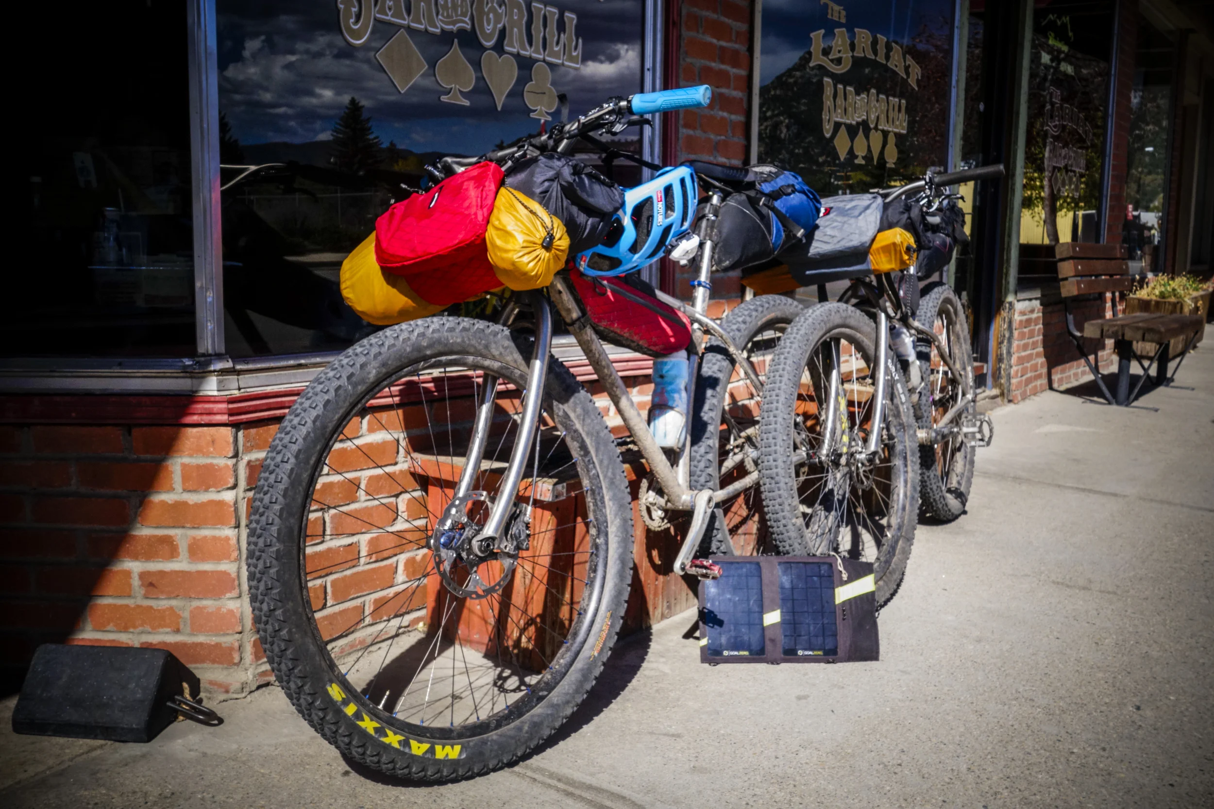 Moonmen bikes are perfect for the world-traveler. Lightweight, durable, and breaks down into an airport checkable case. 