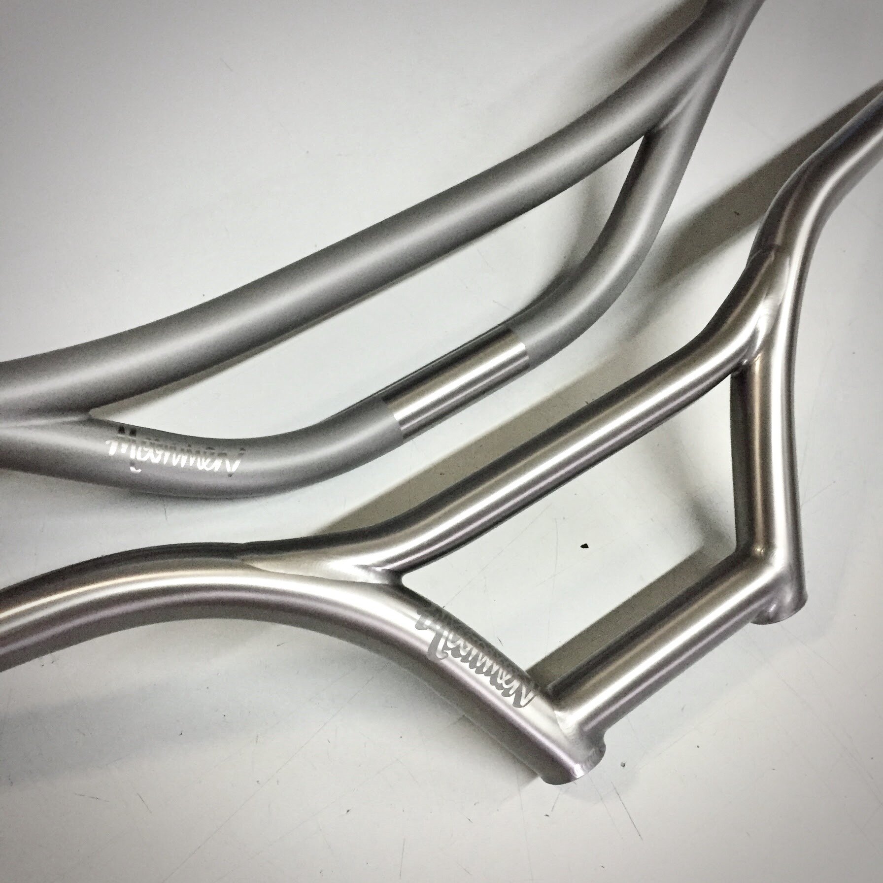 4 piece bars