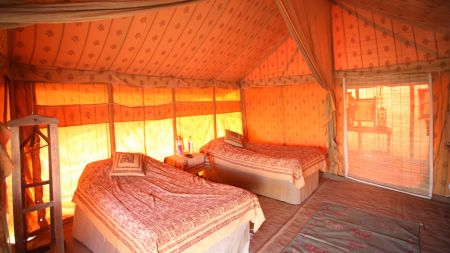 Rob-and-Laura-Petry-styled honeymoon tent
