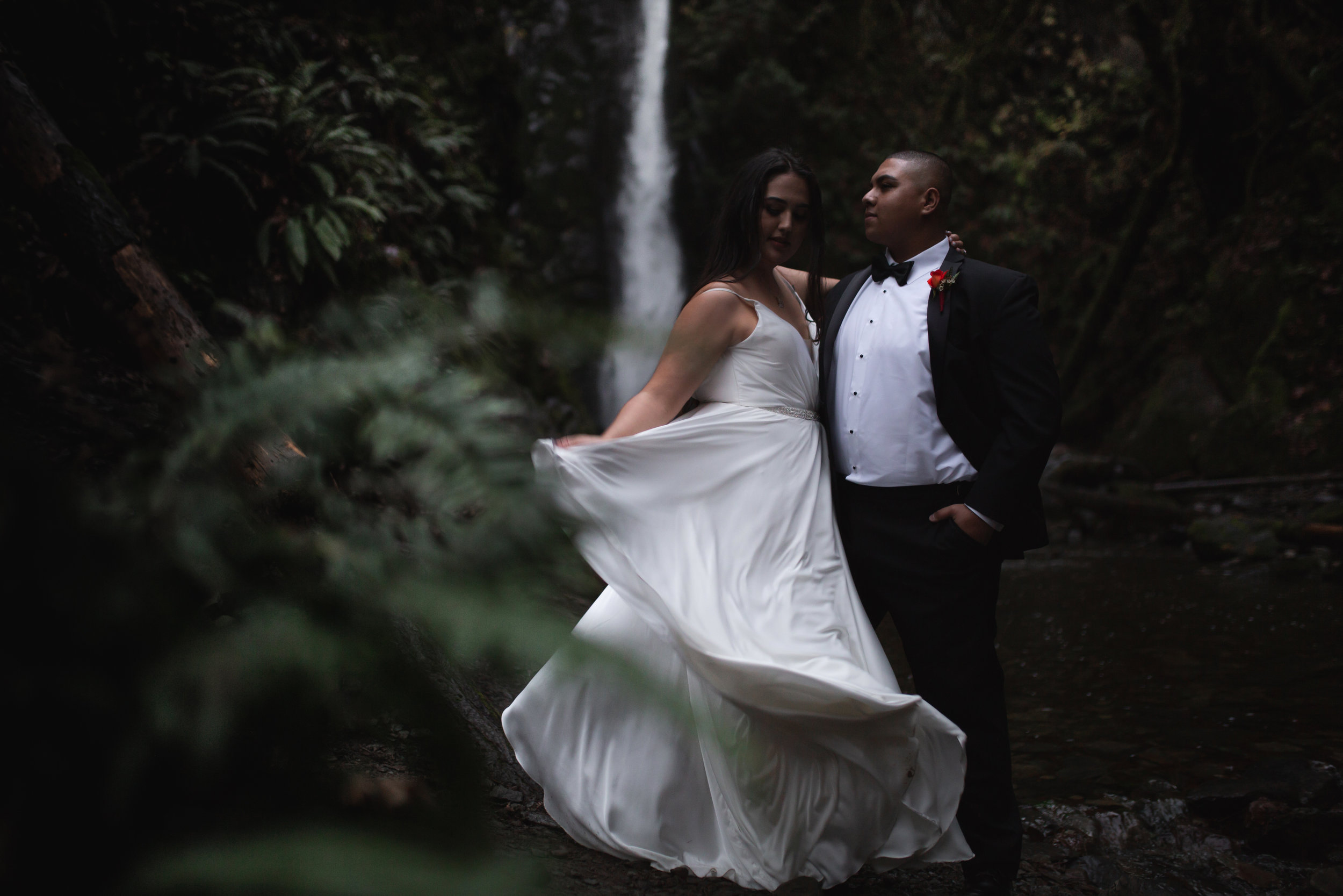 15AdamZiorioPhotography-VictoriaBCWeddingElopement-1.jpg