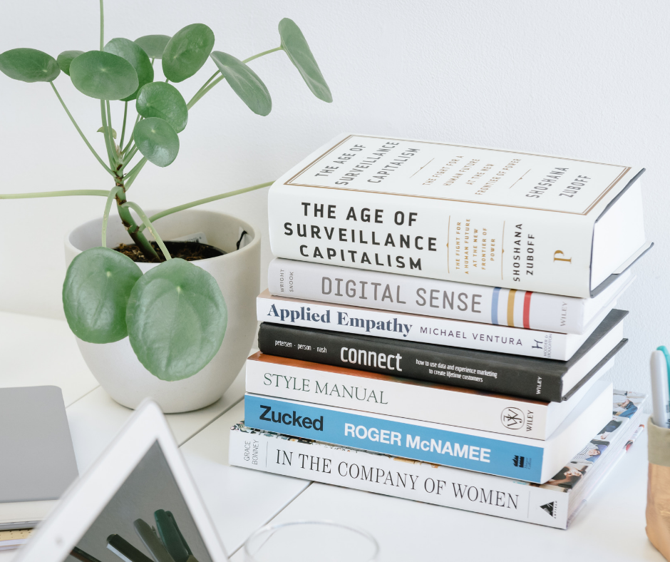 Props can help outline your brand’s values and interests, as well as represent who you are visually . You can use your own products, or decorate using plants, stationary – whatever aligns with you!