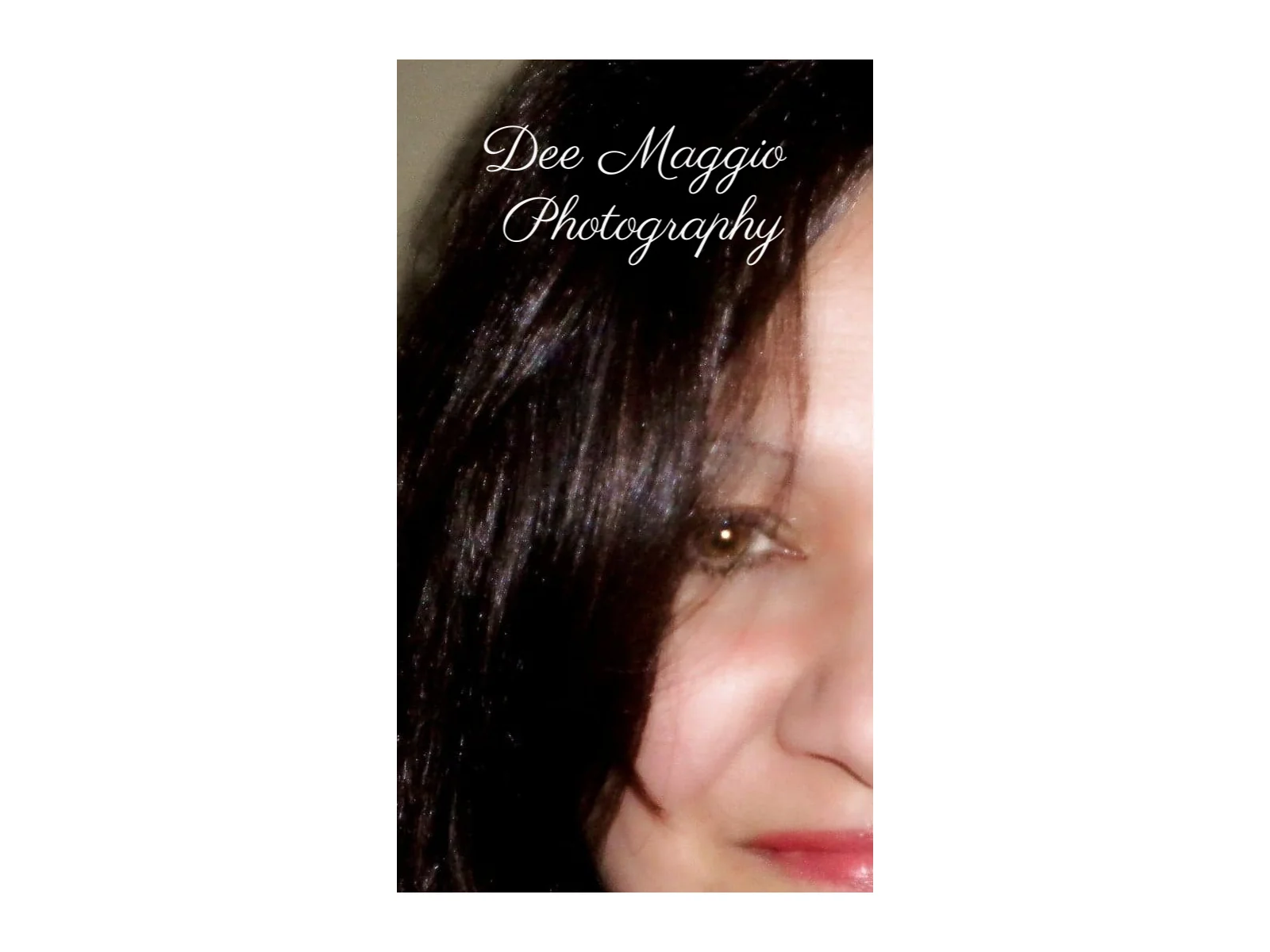 Dee Maggio Logo.jpg