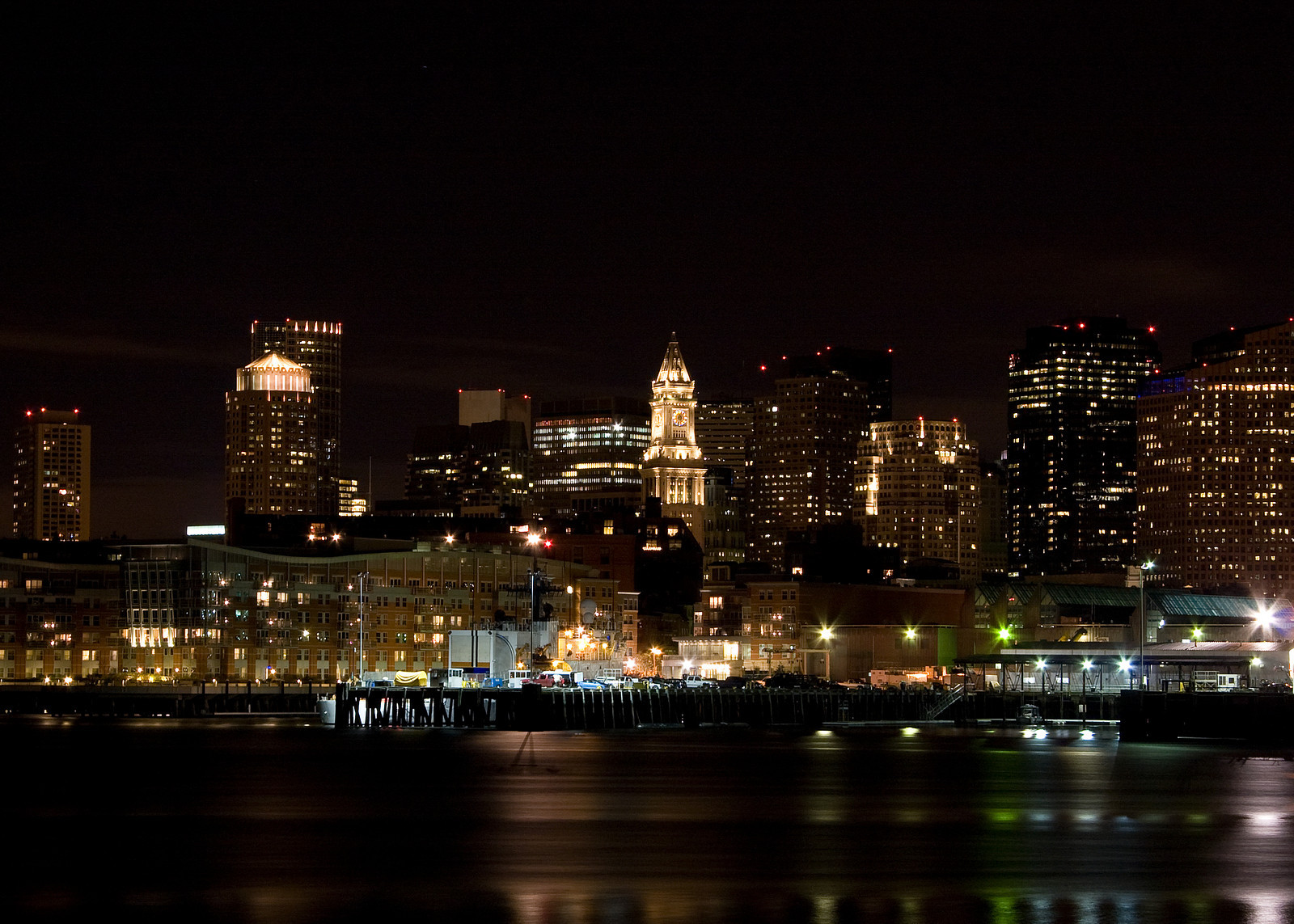 Boston skyline from a pier in Charlestown (Dec 4, 2010)