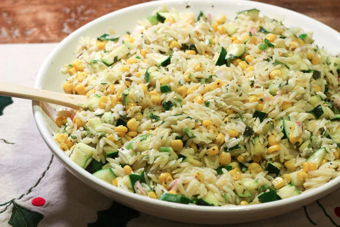 121813-greek-meatballs-orzo-salad-(6).jpg