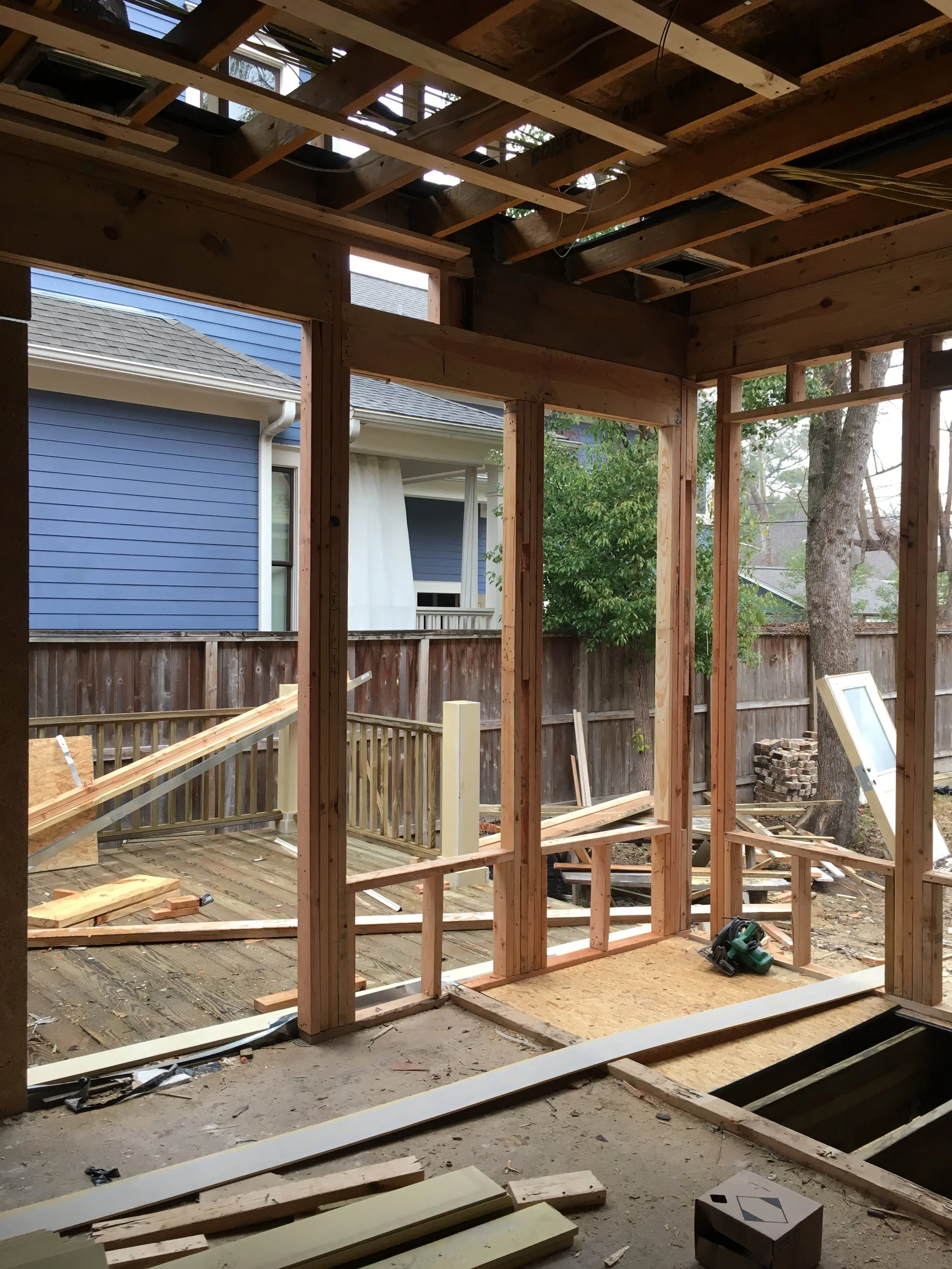 still framing (modern southern bungalow week 15)