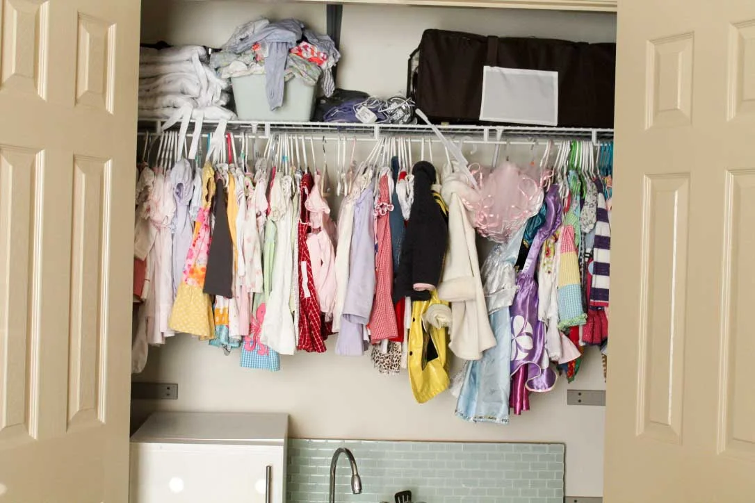 c's-closet-before.jpg