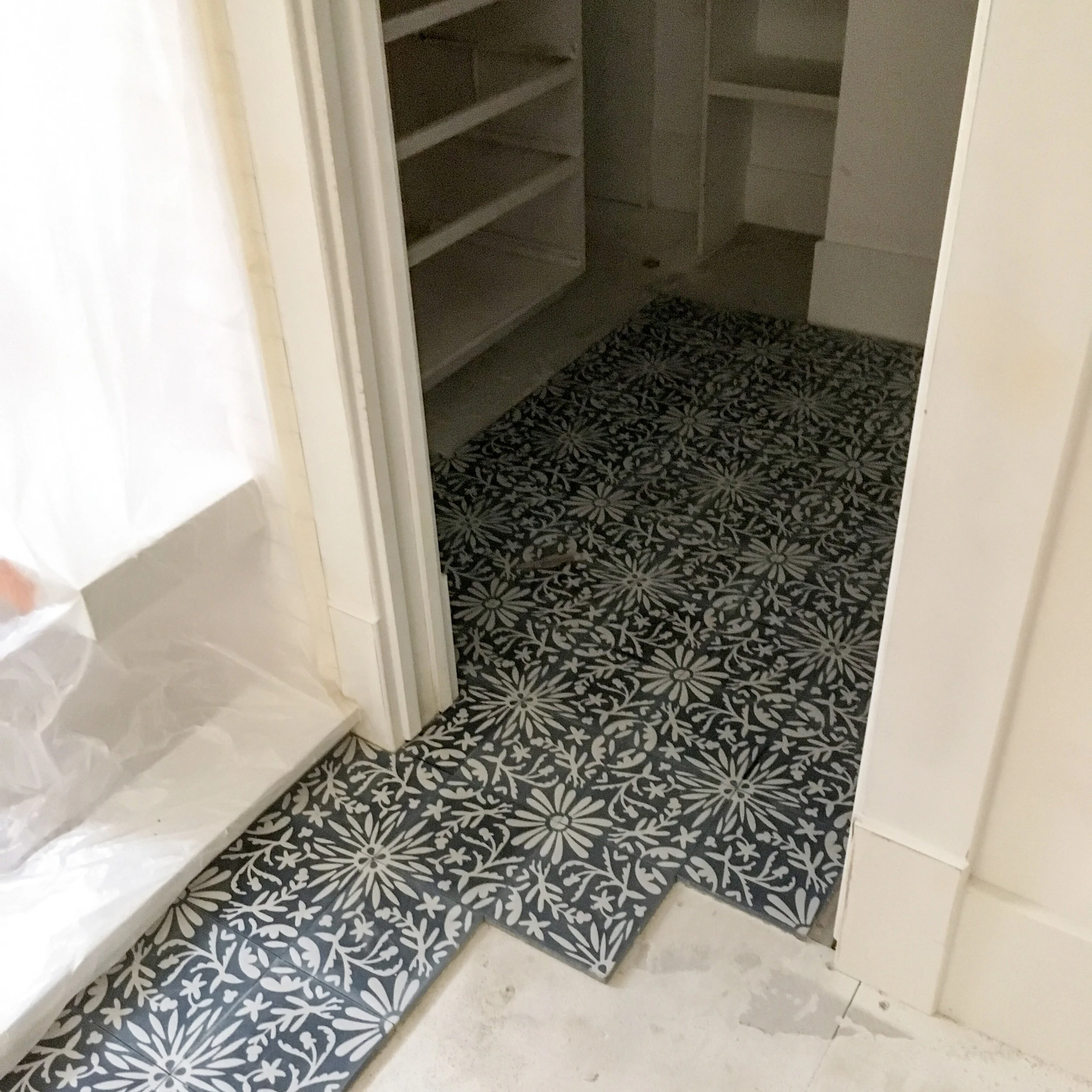 two weeks and counting (modern southern bungalow week 33)