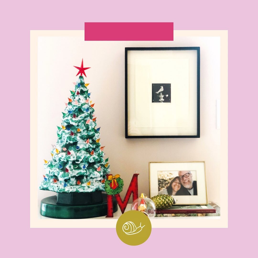 Simple holiday decorating tips for your Friday:

+ Switch out the images in your everyday frames to incorporate memories of seasons past. You don&rsquo;t need new frames for every pic or every season. 
+ Ornaments can be displayed off the tree as wel