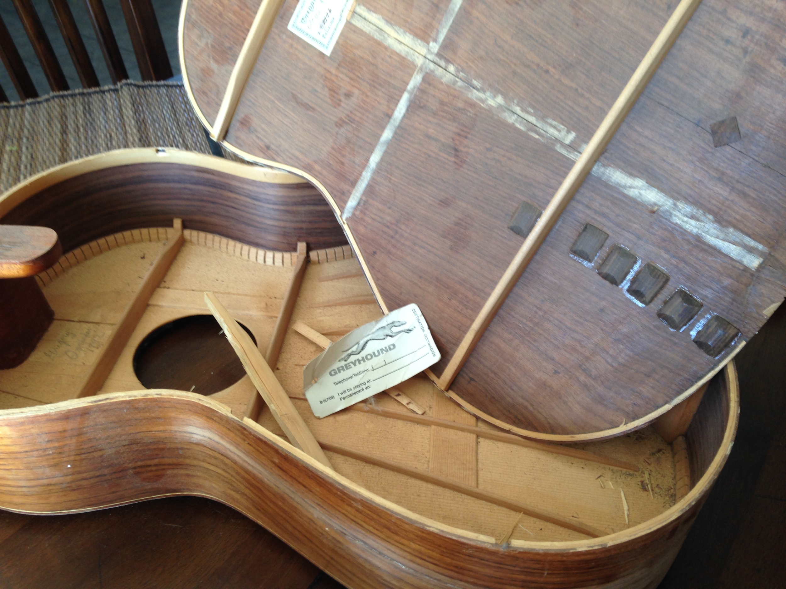 guitar-repair-photo.jpeg