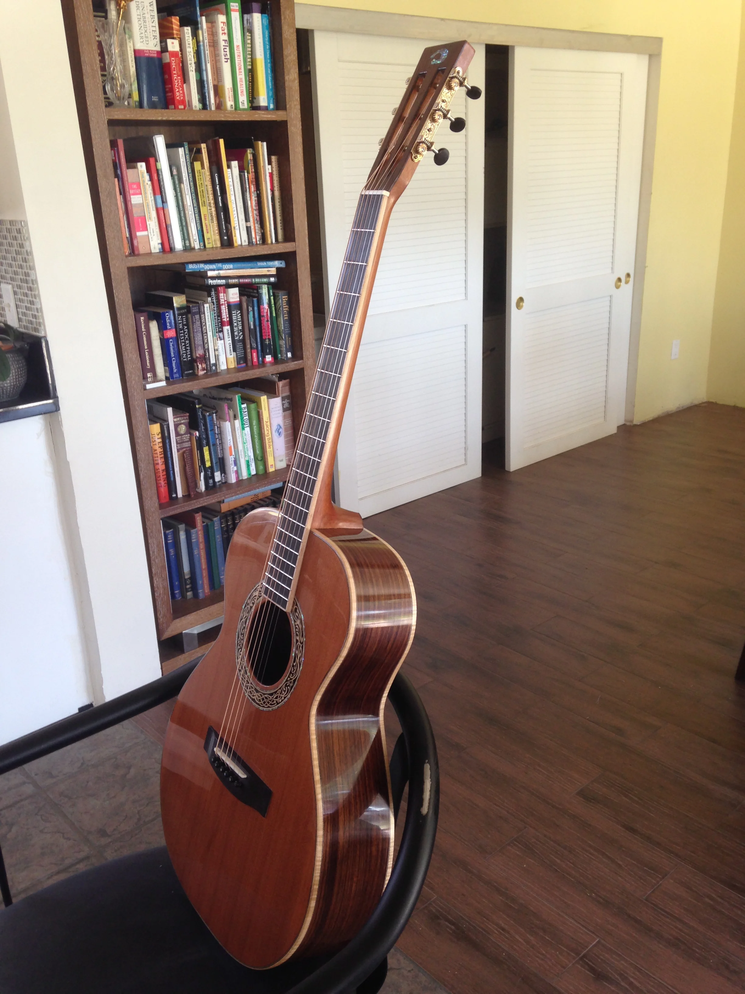 00-DM sinker redwood acoustic steel string guitar