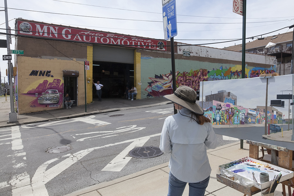 Valeri Larko painting on location: photo credit John Wyatt.