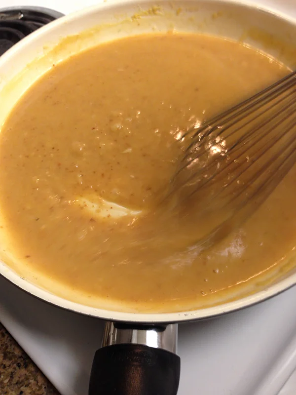 bacon-whisked-into-gravy.jpg