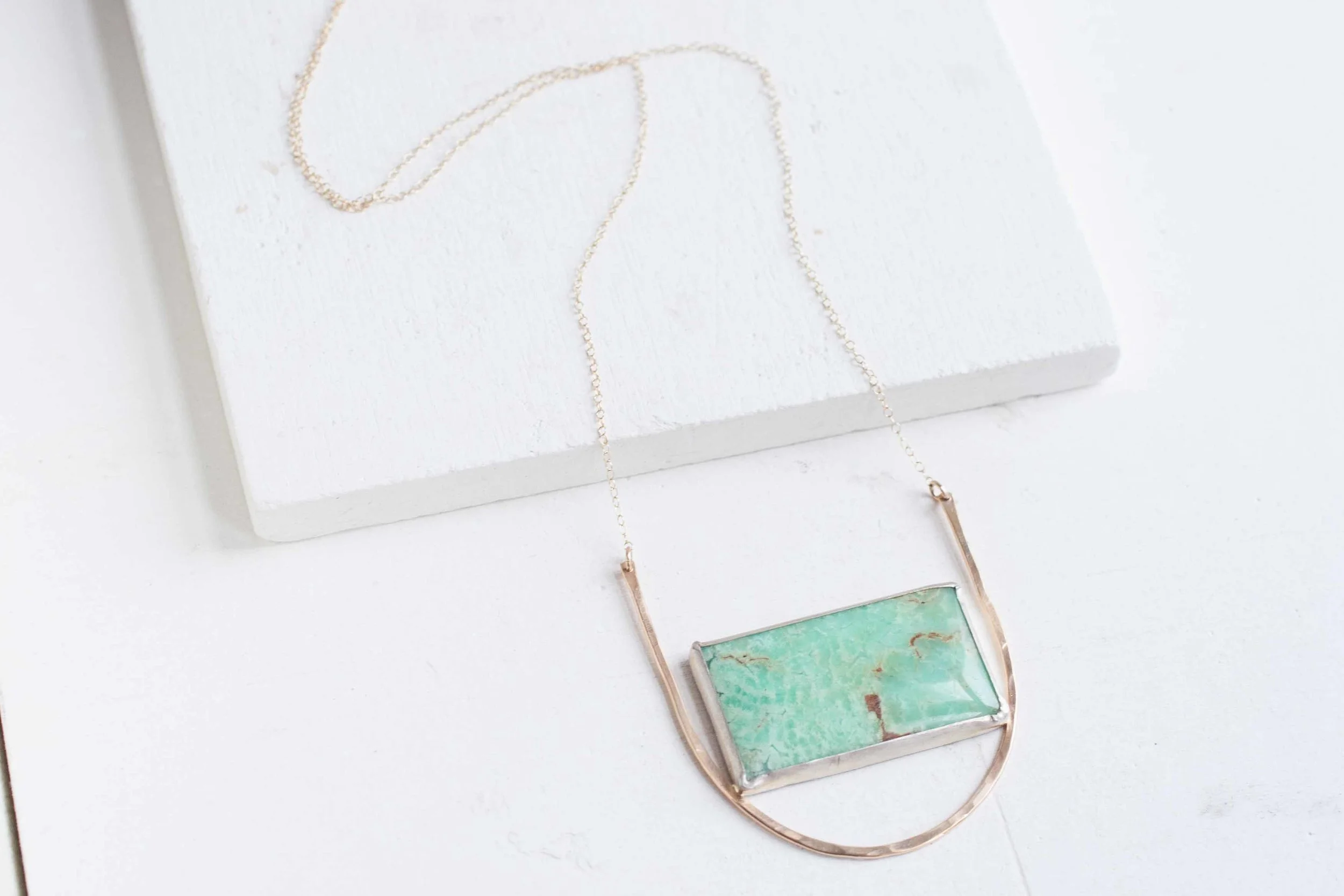 Chrysoprase Rectangle Arc Necklace-4.jpg