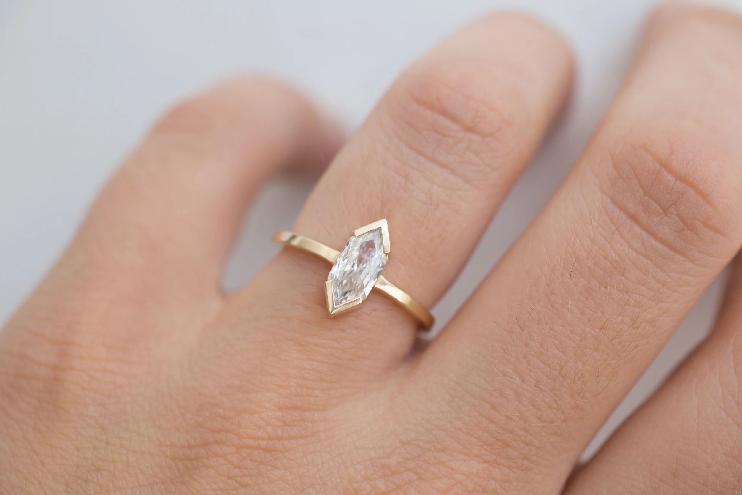 Hexagonal Brilliant Cut Diamond Modified Bezel-8.jpg