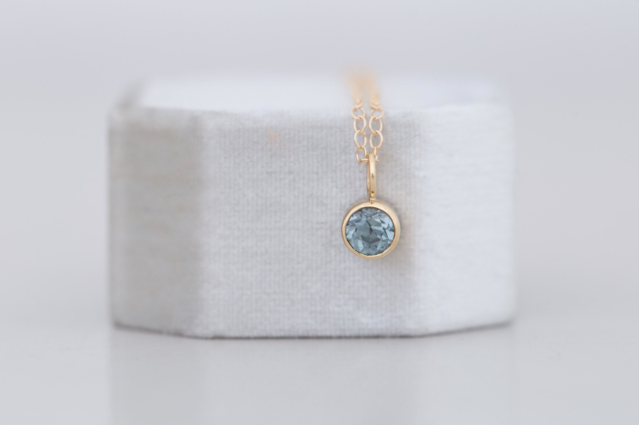 Gold Mini Teal Sapphire Ring | Ele Kalon | Natural Sapphire Jewelry –  Elekalon