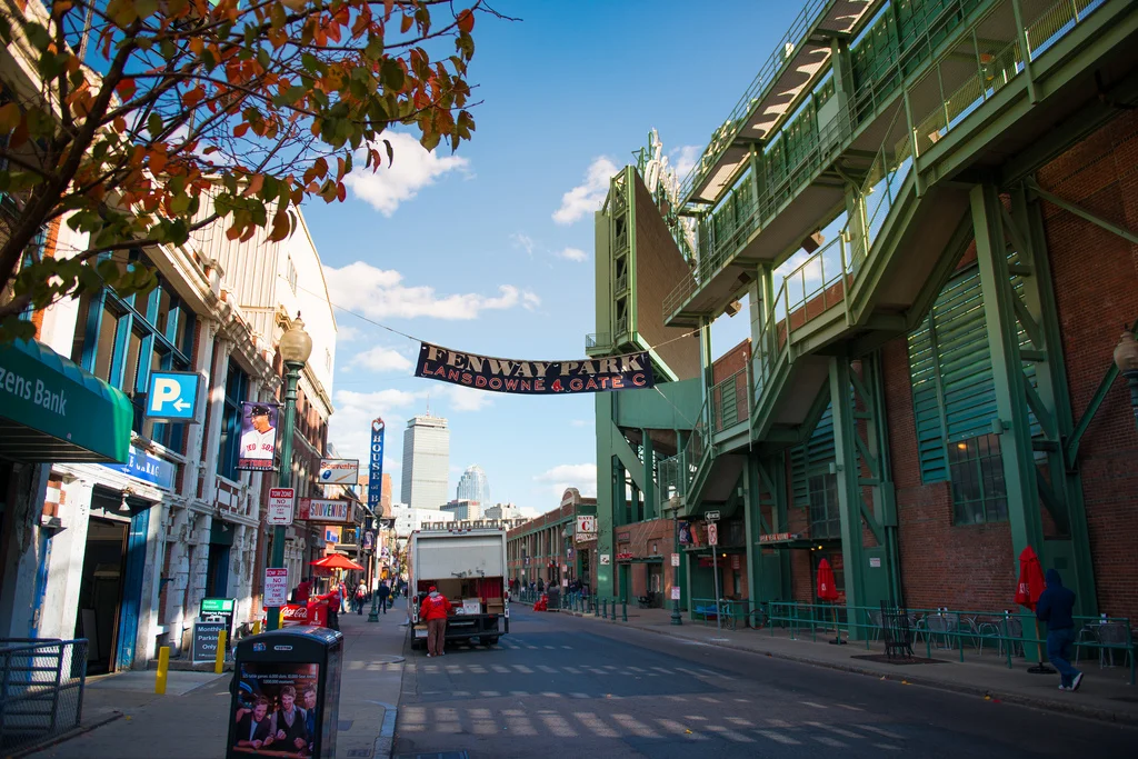 Lansdowne Street 