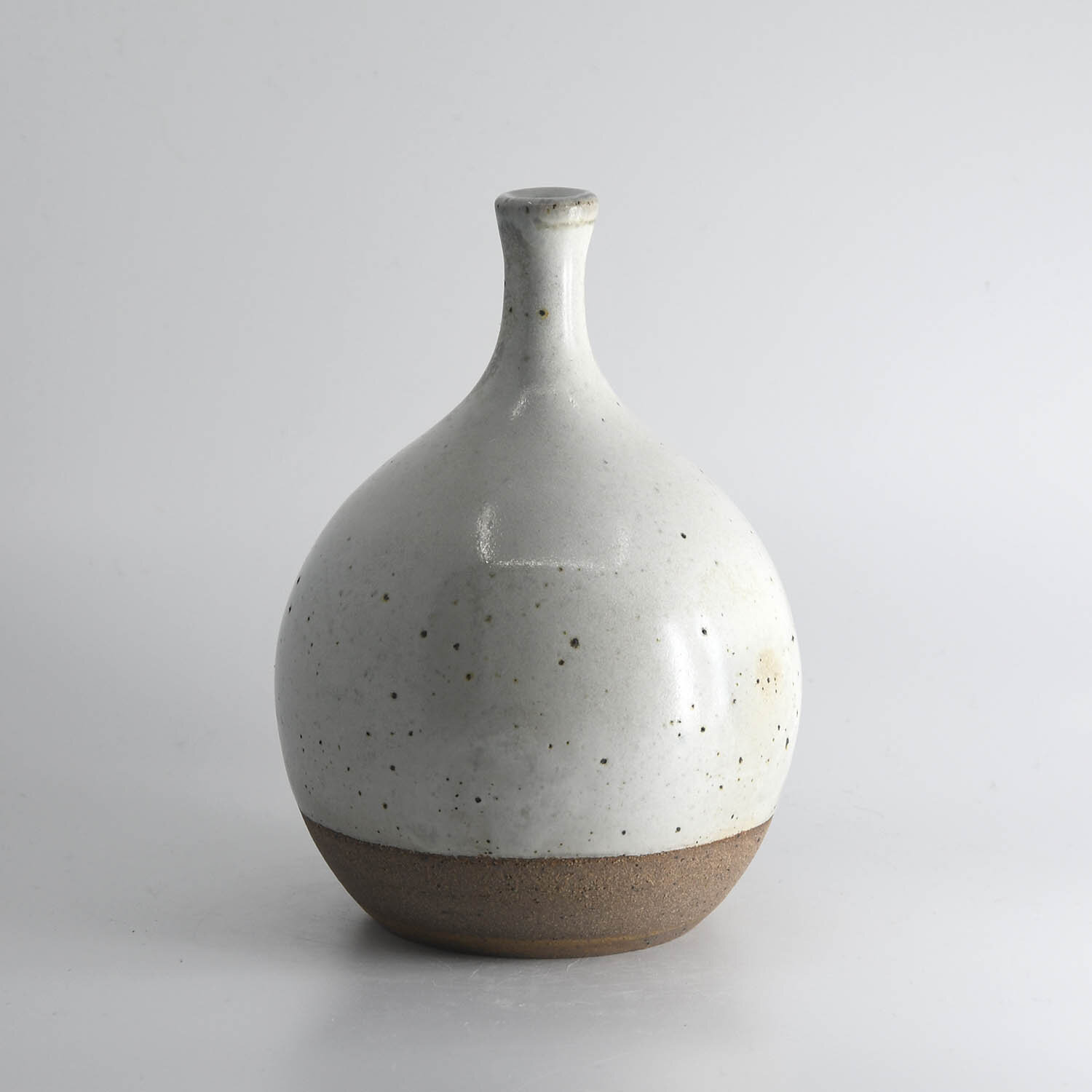 White Vase No. 02