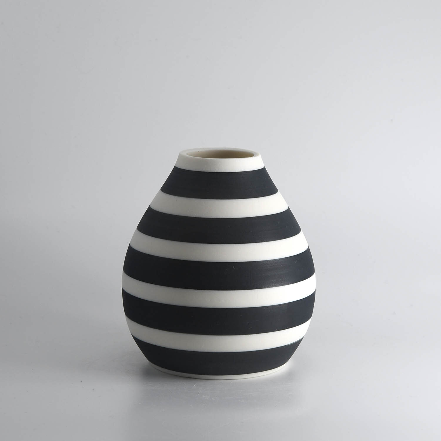 Porcelain Vase No. 05
