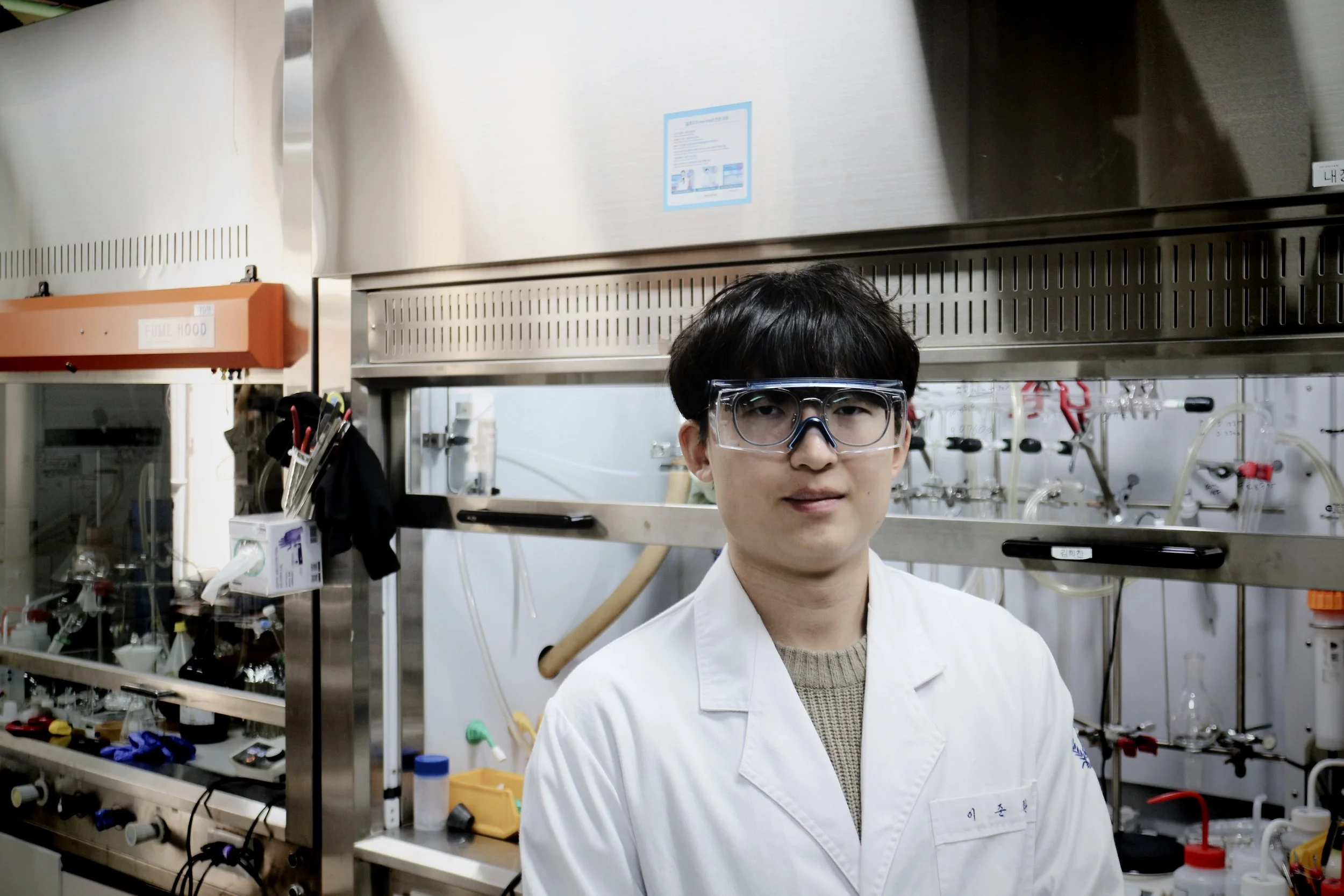 이준환 (Junhwan Lee) UG; albert1211 at snu dot ac dot kr