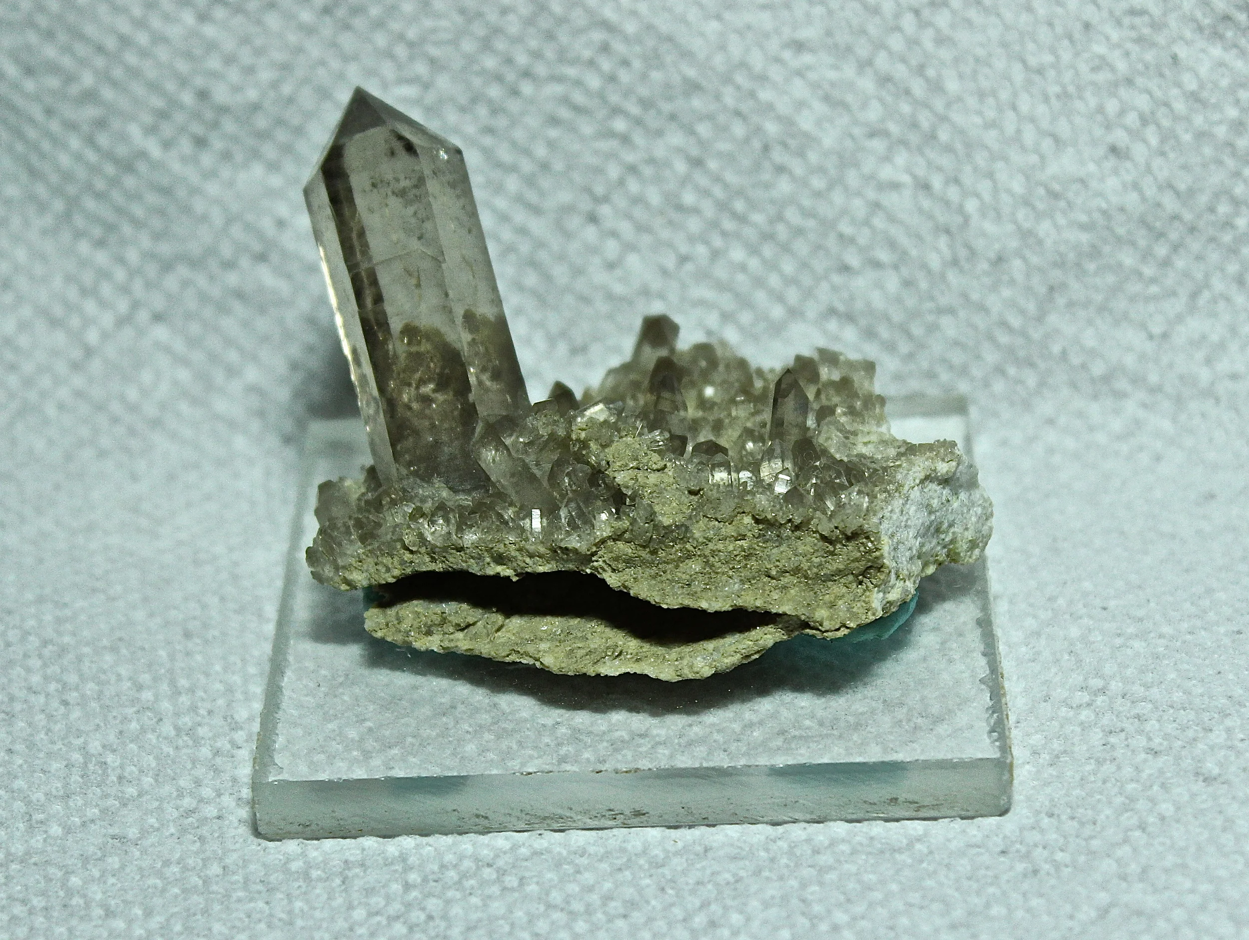 Smoky Quartz (largest xl is 4 cmm), from Val Guiz, Switzerland