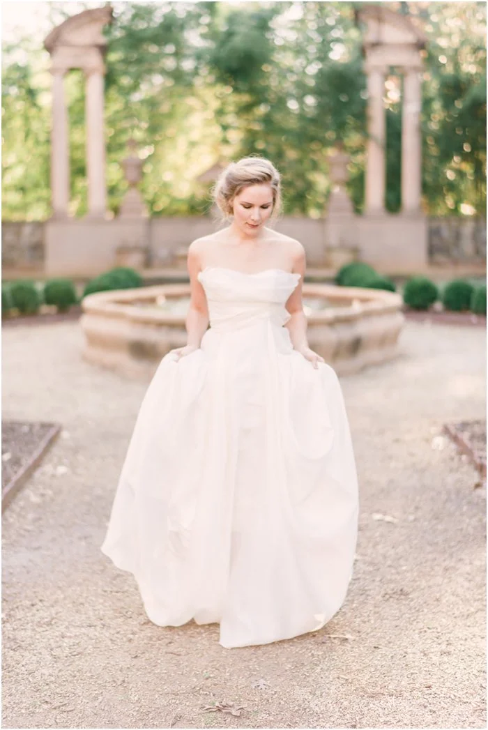 Swan House Bridal_Rustic White002.jpg