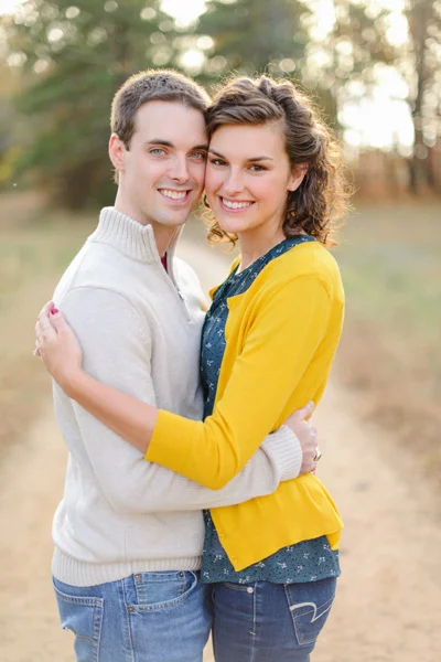 Lauryn & Drew_Rustic White007.jpg