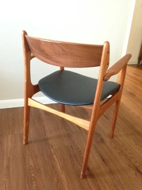 See the great condition this chair is in after over half a century