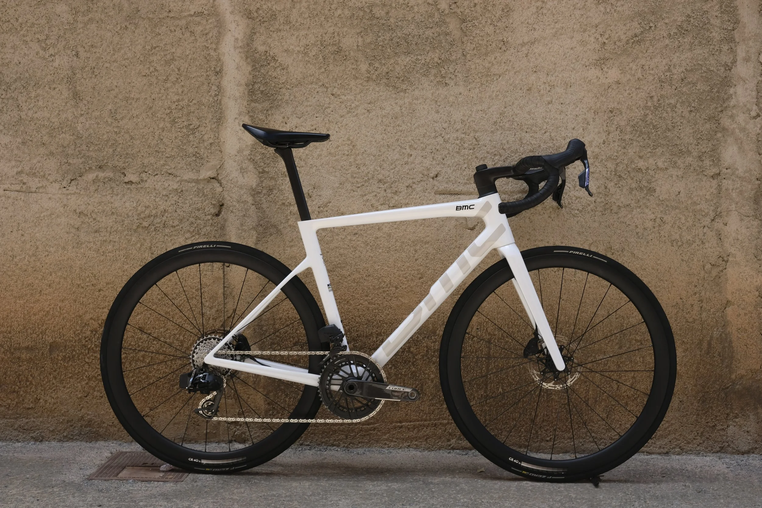2026_BMC_Teammachine_SLR01_Three_54cm_07.jpeg