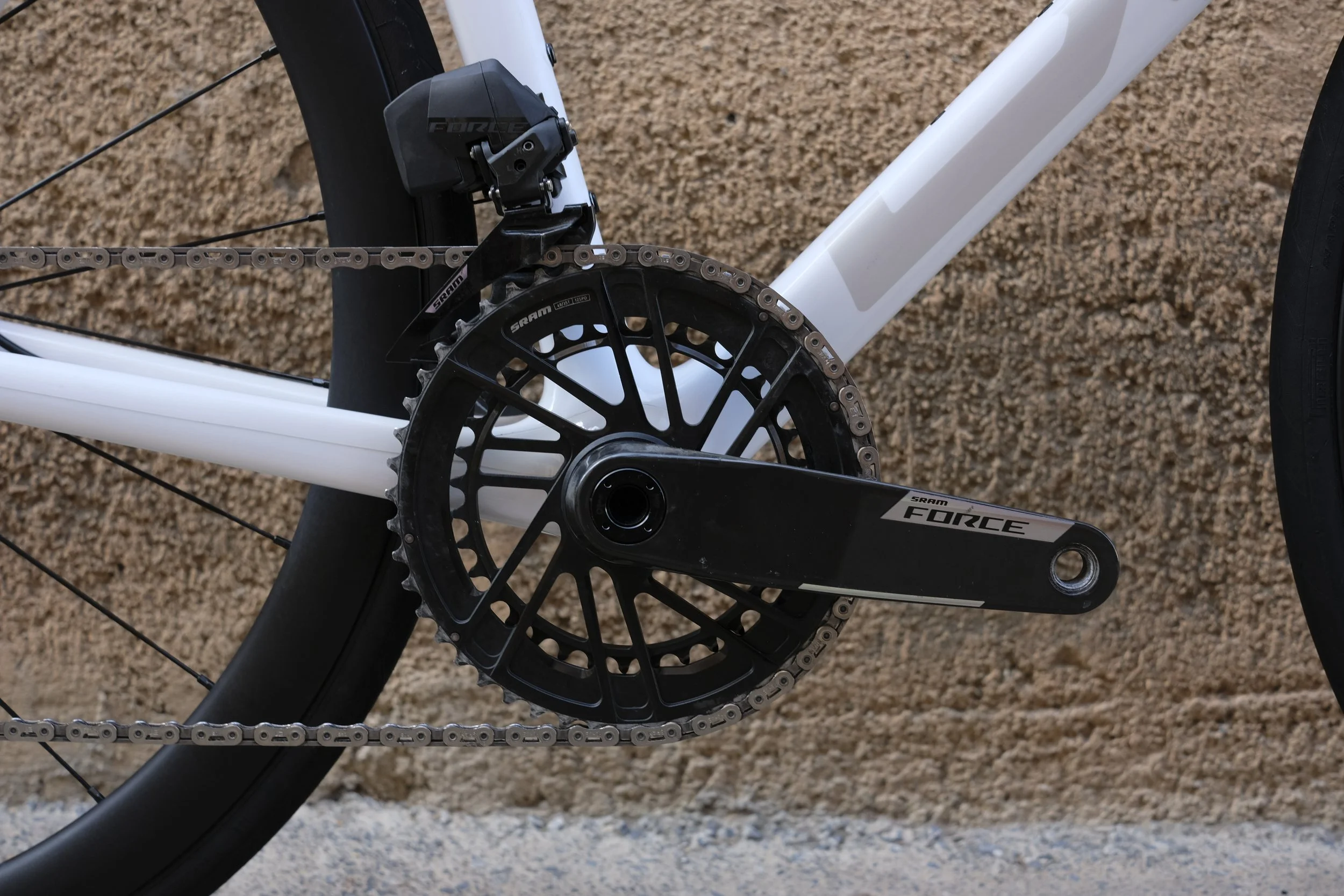 BMC_Teammachine_SLR01_Three_2026_9478.jpeg