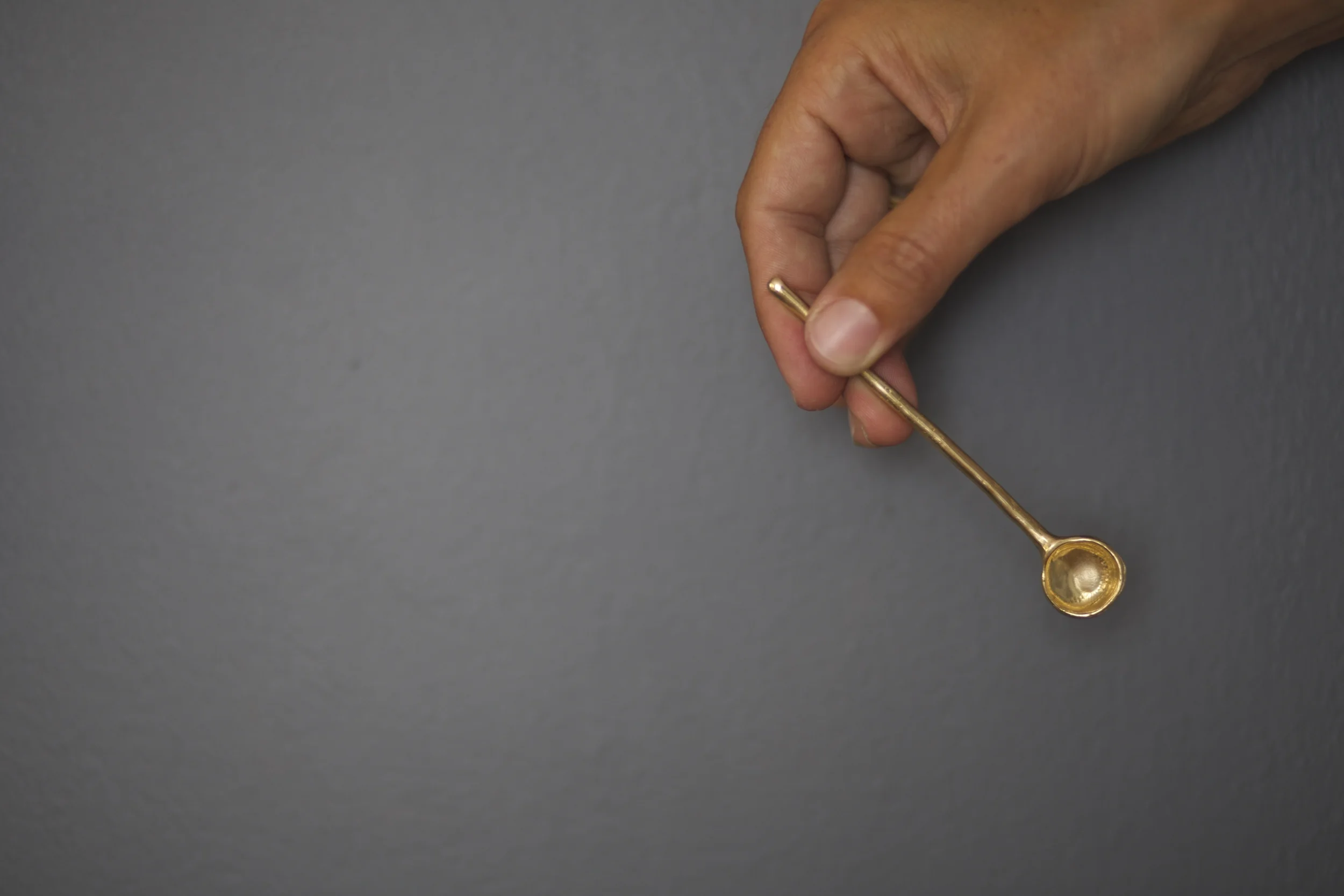 finishing spoon, bronze