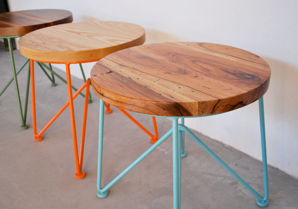 garza furniture \ 18" stools
