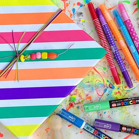 There is no greater gift than the gift of open-ended creativity, inspiration and analog fun. Check out the Gift Guide to Art Supplies for truly awesome gifts and stocking stuffers for kids + teens of just about any age [adults, too]. BONUS, almost al