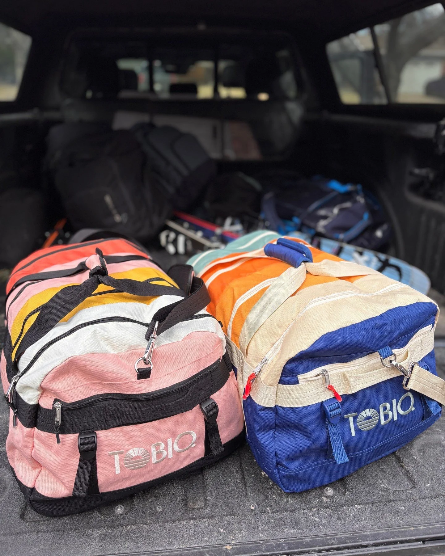 The occupational hazard and silly luck of telling the world about &lsquo;the things I love&rsquo; means I ended up with two of the @tobiqtravel duffels I&rsquo;ve been coveting. I&rsquo;m not one bit sorry about it either, I use one as my ski bag and